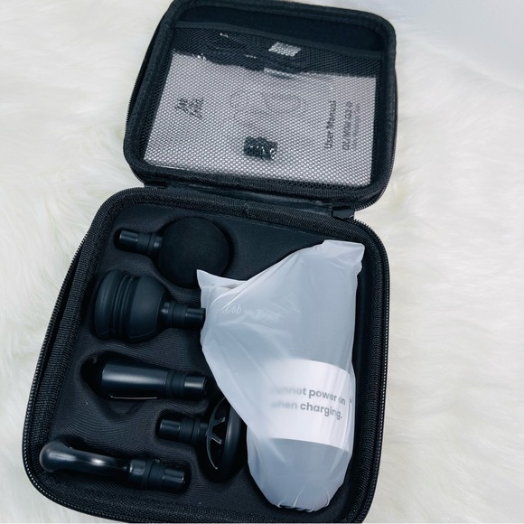 New BOB AND BRAD Q2 Mini Pocket-Sized Deep Tissue Muscle Massager Gun(Black) - Picture 11 of 12